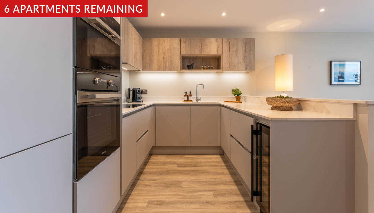 Echo Beach interior - Kitchen