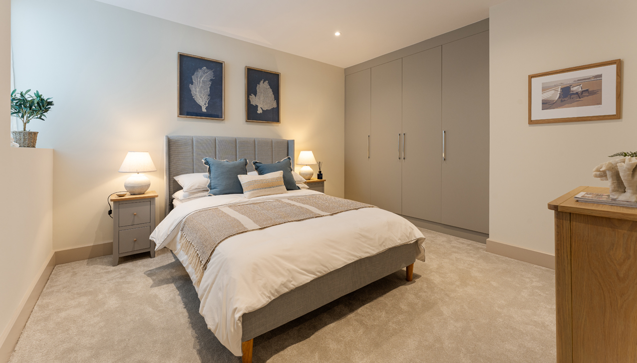 Echo Beach interior - Bedroom